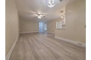 19066 Bob-O-Link Dr, Hialeah, FL 33015, - MLS#A11926239