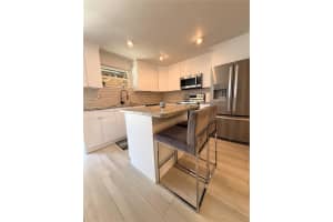 2310 N 70th Ave 2310, Hollywood