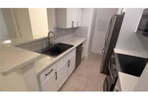 10670 SW 156th Pl APT 313, Miami, FL 33196, - MLS#A11926253