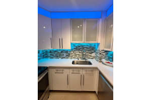 7441 Wayne Ave Apt 1r, Miami Beach, FL 33141, - MLS#A11926268
