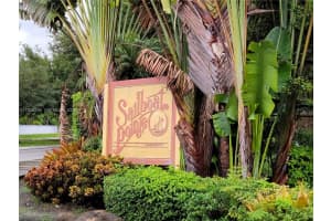 2420 Nw 33rd St 1011, Oakland Park