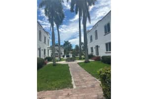 817 Tyler St 9, Hollywood