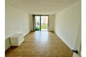 801 Three Islands Blvd 417 Hallandale Beach, FL 33009 - MLS#A11926334