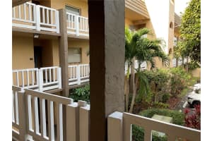 9201 Sunrise Lakes Blvd 205, Sunrise 9201 Sunrise Lakes Blvd 205, Sunrise