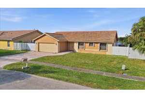 9111 S Lake Miramar Cir Miramar, FL 33025 - MLS#A11926358