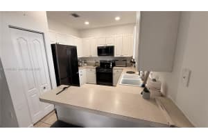 15369 Sw 8th Ln Miami, FL 33194 - MLS#A11926405