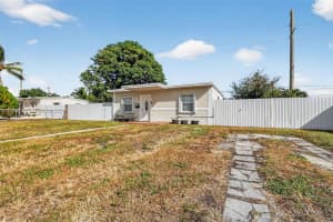 15925 Nw 19th Ave Miami Gardens, FL 33054 - MLS#A11926411