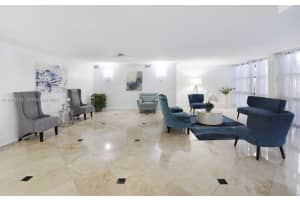 800 Parkview Dr APT 701, Hallandale Beach, FL 33009, - MLS#A11926424