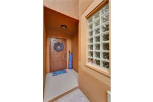 1435 Barcelona Way 5-27 Weston, FL 33327 - MLS#A11926446