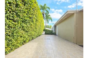 11471 Sw 5th Ter Sweetwater, FL 33174 - MLS#A11926454