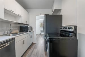 51 27th Ct N Boynton Beach, FL 33435 - MLS#A11926469