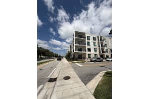 8001 NW 41st St f 207, Doral, FL 33166, - MLS#A11926472