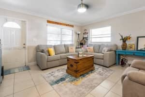 7002 NW 95th Ave, Tamarac, FL 33321, - MLS#A11926528