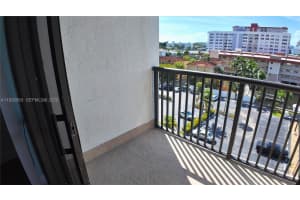 2017 S Ocean Dr APT 706, Hallandale Beach, FL 33009, - MLS#A11926553