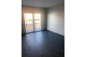 3755 NE 167th St APT 3, North Miami Beach, FL 33160, - MLS#A11926561