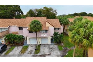8209 NW 8th St #1, Plantation, FL 33324, - MLS#A11926565