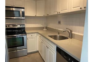 1000 West Ave APT 409, Miami Beach, FL 33139, - MLS#A11926609