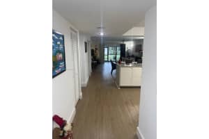 439 Lakeview Dr 106 Weston, FL 33326 - MLS#A11926723