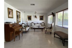 165 Sw 130th Ave Miami, FL 33184 - MLS#A11926727