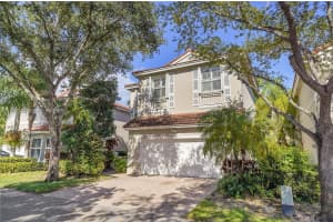 1135 Satinleaf St, Hollywood, FL 33019, - MLS#A11926743