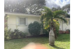 1420 North Dr Miami, FL 33179 - MLS#A11926757