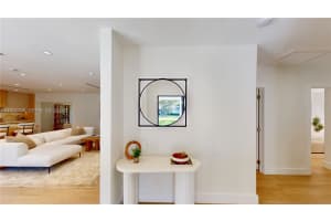 6011 Maynada St Coral Gables, FL 33146 - MLS#A11926786