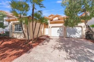 10997 Nw 58th Ter, Doral