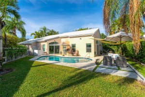 15241 Wilshire Ct, Pembroke Pines, FL 33027, - MLS#A11926791