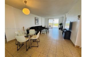 3660 NE 166th St APT 812, North Miami Beach, FL 33160, - MLS#A11926814