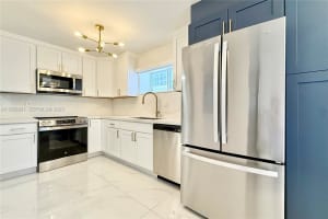 4122 Collins Ave 2b Miami Beach, FL 33140 - MLS#A11926831