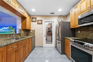 6707 Nw 71st St Tamarac, FL 33321 - MLS#A11926848