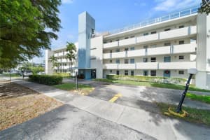 1701 Ne 191st St A212, Miami