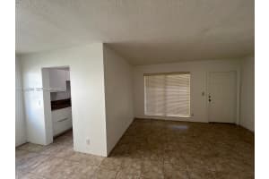 105 NE 12th Ave APT 17, Hallandale Beach, FL 33009, - MLS#A11926860