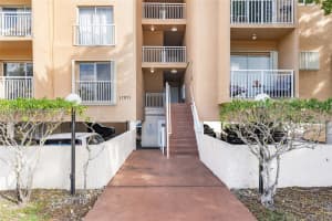 17051 NE 35th Ave APT 301, North Miami Beach, FL 33160, - MLS#A11926919