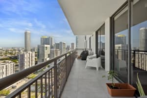 999 SW 1st Ave APT 2809, Miami, FL 33130, - MLS#A11926933
