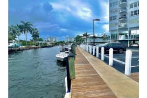 11930 N Bayshore Dr APT 1406, North Miami, FL 33181, - MLS#A11926938