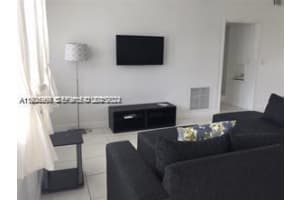 250 S Shore Dr 5, Miami Beach