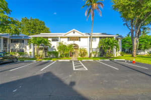 907 Ne 199th St 101 Miami, FL 33179 - MLS#A11926970