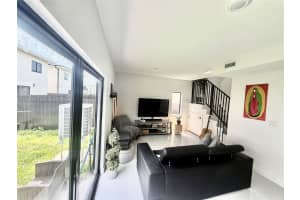 1327 NW 2nd Ln #1327, Florida City, FL 33034, - MLS#A11926976