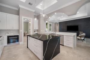 6890 SW 94th St, Miami, FL 33156, - MLS#A11927028