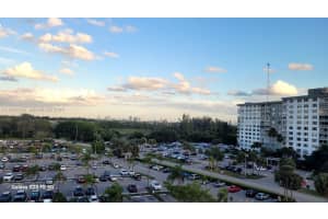 4001 Hillcrest Dr 705 Hollywood, FL 33021 - MLS#A11927038