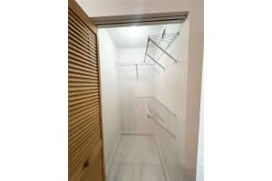 540 Brickell Key Dr APT 214, Miami, FL 33131, - MLS#A11927079