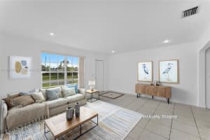 5511 Sw 36th Ct Davie, FL 33314 - MLS#A11927097