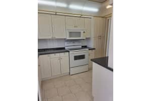 501 Blue Heron Dr Apt 319-A, Hallandale Beach, FL 33009, - MLS#A11927103