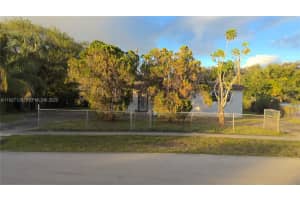 3825 Nw 168th Ter 0 Miami Gardens, FL 33055 - MLS#A11927129