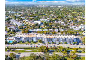 16851 NE 23rd Ave A516, North Miami Beach, FL 33160, - MLS#A11927138