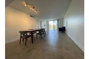 9721 E Bay Harbor Dr APT 3C, Bay Harbor Islands, FL 33154, - MLS#A11927161