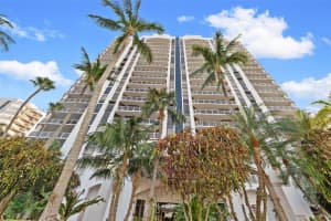 3598 Yacht Club Drive 1804, Aventura