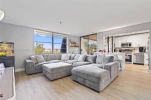 661 NE 195th St APT 408, Miami, FL 33179, - MLS#A11927237