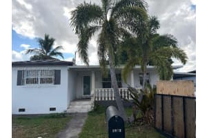 8910 Nw 33rd Ct Rd, Miami 8910 Nw 33rd Ct Rd, Miami